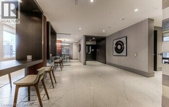 55 Duke St W in Kitchener, ON - Building Photo - Building Photo