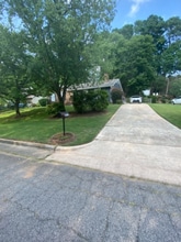 5912 Wintergreen Dr in Raleigh, NC - Building Photo - Building Photo