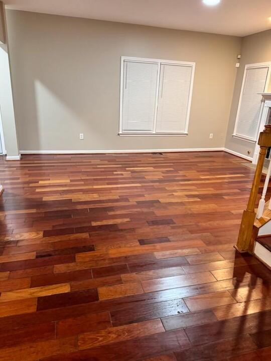 674 Dill Ave SW in Atlanta, GA - Building Photo