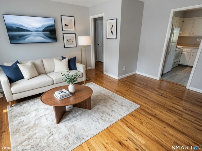 property at 7 Bostwick Pl