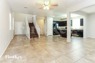 1073 Water Cove St in Henderson, NV - Building Photo - Building Photo