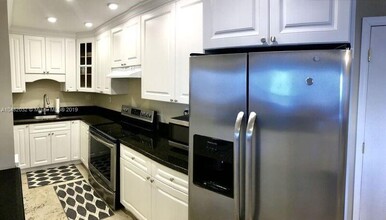 200 S Birch Rd, Unit 504 in Fort Lauderdale, FL - Building Photo - Building Photo