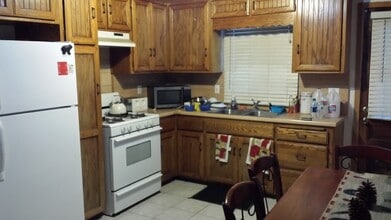 1037 E Country Club Blvd in Big Bear, CA - Building Photo - Building Photo