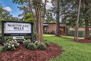 Northeast Hills in Nacogdoches, TX - Building Photo