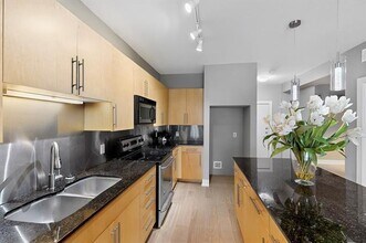 4333 Gilbert Ave in Dallas, TX - Building Photo - Building Photo