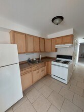 10414 Michael Todd Terrace, Unit GS in Glenview, IL - Building Photo - Building Photo
