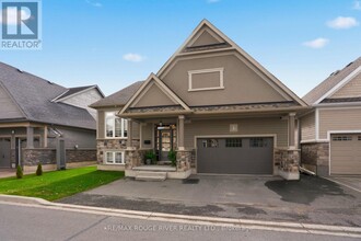 17 Lockside Dr in Peterborough, ON - Building Photo - Building Photo