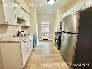 638 Greenwood Ave in Cincinnati, OH - Building Photo - Building Photo