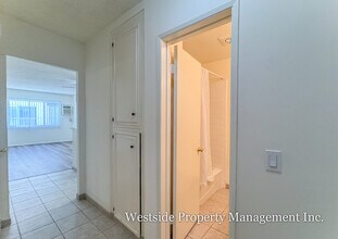 11360 Iowa Ave in Los Angeles, CA - Building Photo - Building Photo