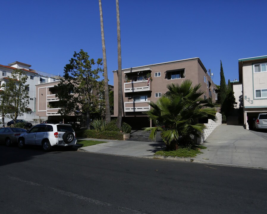 833 South Plymouth Blvd in Los Angeles, CA - Foto de edificio