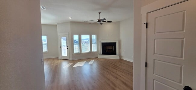 921 Round Top St in Prairie Grove, AR - Building Photo - Building Photo