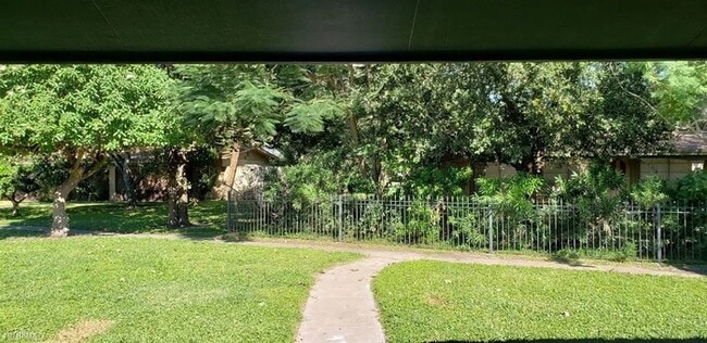 5618 Byron Nelson Dr in Harlingen, TX - Building Photo - Building Photo