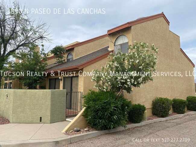 property at 3890 Paseo de Las Canchas