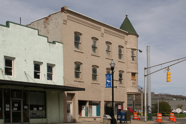 CPAC Neighbors in Endicott, NY - Foto de edificio - Building Photo