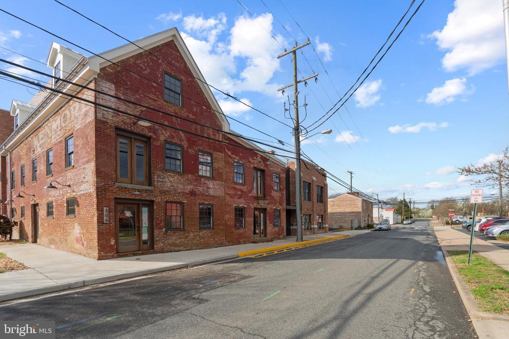 310 Frederick St in Fredericksburg, VA - Building Photo