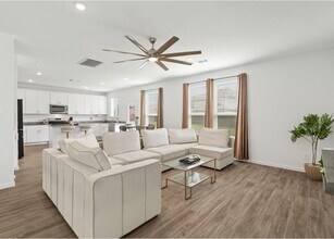 23543 Powmill St in Spring, TX - Building Photo - Building Photo