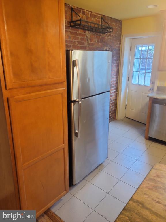 property at 522 Watkins St