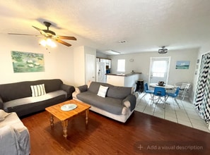 411 Mapmaker Ln in Savannah, GA - Foto de edificio - Building Photo