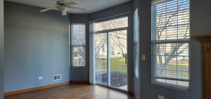 5015 Elmira Ct in Plainfield, IL - Building Photo - Building Photo