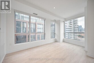 15 Richardson St in Toronto, ON - Building Photo - Building Photo