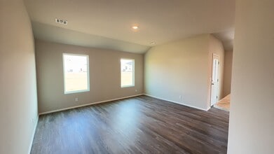 1100 W Fargo Dr in Claremore, OK - Building Photo - Building Photo