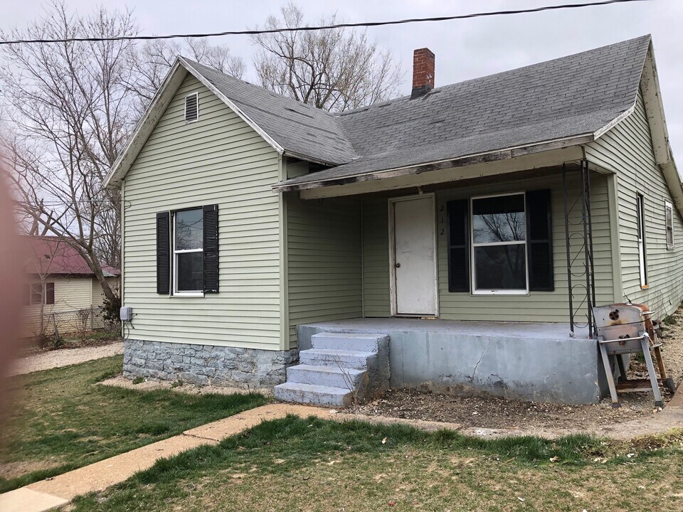212 Oak St in Leadwood, MO - Building Photo