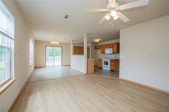 321 Grant Springs Dr in Decatur, AR - Building Photo - Building Photo