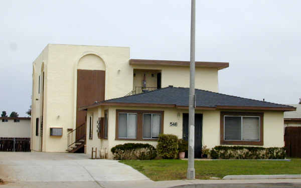 Fourplex & Sfr in Chula Vista, CA - Foto de edificio - Building Photo