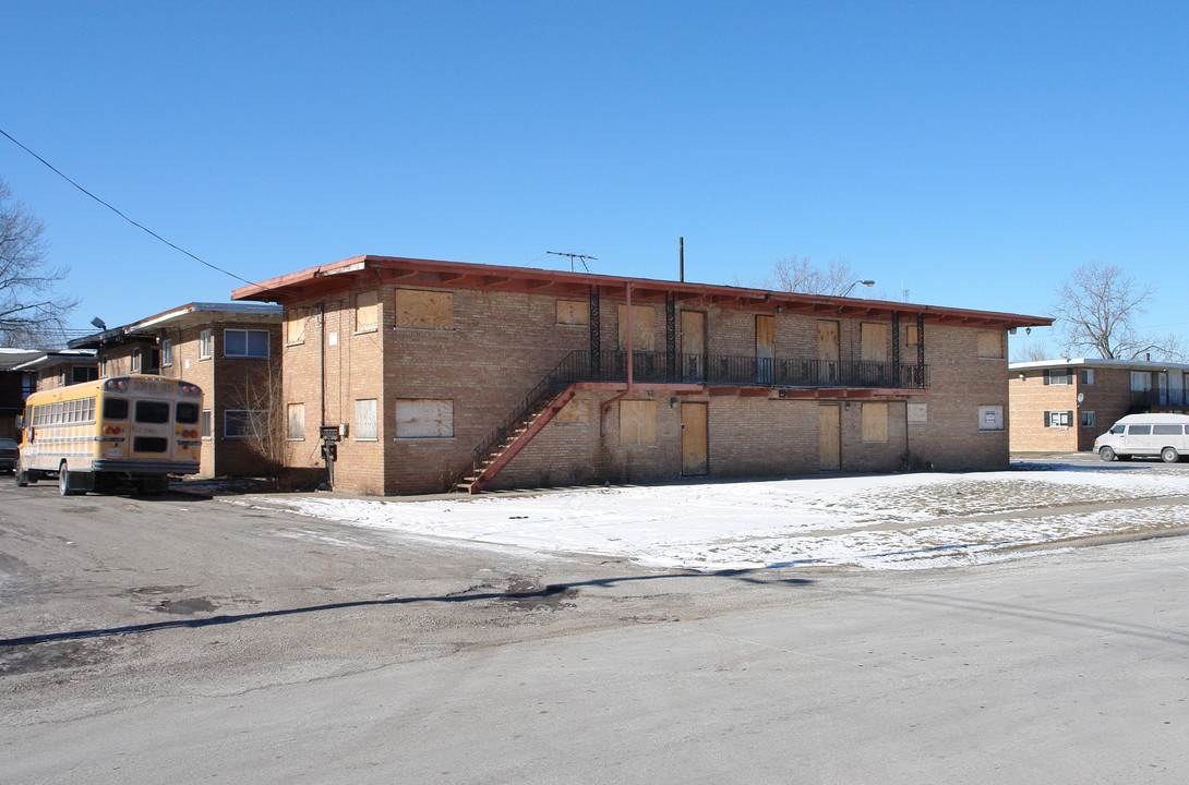 206 154th St in Harvey, IL - Building Photo