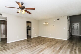 563 Caloosa Cove SW in Marietta, GA - Building Photo - Building Photo