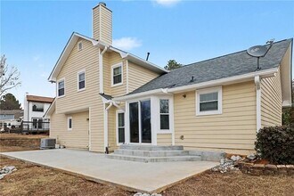 2752 Inverloch Cir in Duluth, GA - Building Photo - Building Photo