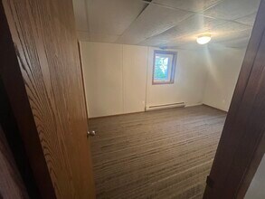 710 3rd Ave NE, Unit B in East Grand Forks, MN - Building Photo - Building Photo