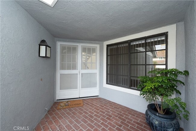 49 Summerstone in Irvine, CA - Building Photo - Building Photo