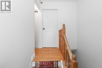 37 Largo Crescent in Ottawa, ON - Building Photo - Building Photo