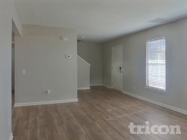 1334 Peach Park Ln in Charlotte, NC - Foto de edificio - Building Photo