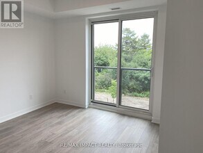 385 Arctic Red Dr in Oshawa, ON - Building Photo - Building Photo