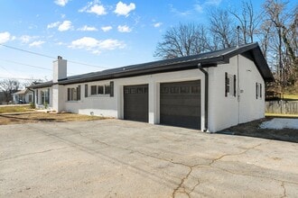 401 Hill St in Mt Pleasant, TN - Foto de edificio - Building Photo