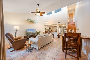 4 N 3rd St in Cocoa Beach, FL - Building Photo