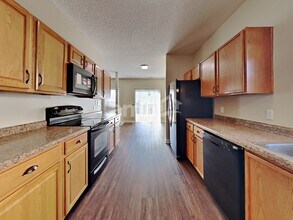 9675 Lomax Dr in Avon, IN - Building Photo - Building Photo