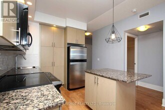 181 Wynford Dr in Toronto, ON - Building Photo - Building Photo