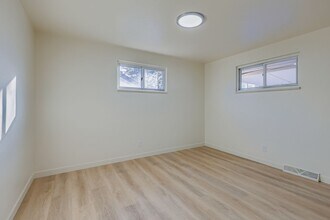 4945 Wyandot St in Denver, CO - Building Photo - Building Photo