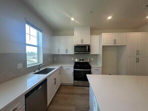 16329 Sandpiper Ave in Chino, CA - Building Photo - Building Photo
