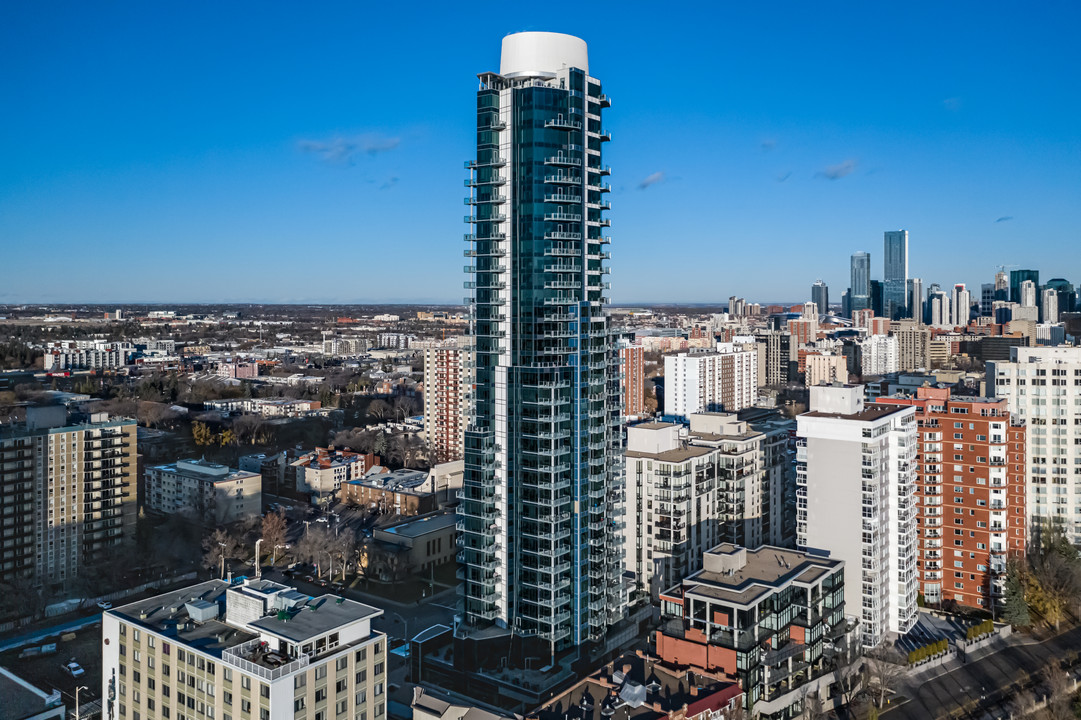 11911-11959 Jasper Av NW in Edmonton, AB - Building Photo