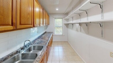 190 Pilgrim Ave in Worcester, MA - Building Photo - Building Photo