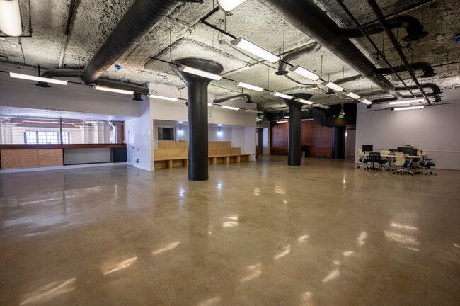 1000 Van Ness Ave in San Francisco, CA - Building Photo - Interior Photo