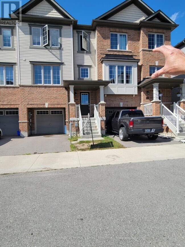 property at 420-420 Linden Dr