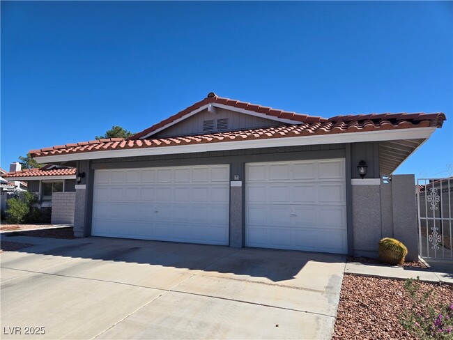 1405 Termas in Las Vegas, NV - Building Photo - Building Photo