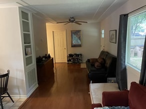 824 Elizabeth Ave in Wake Forest, NC - Building Photo - Building Photo