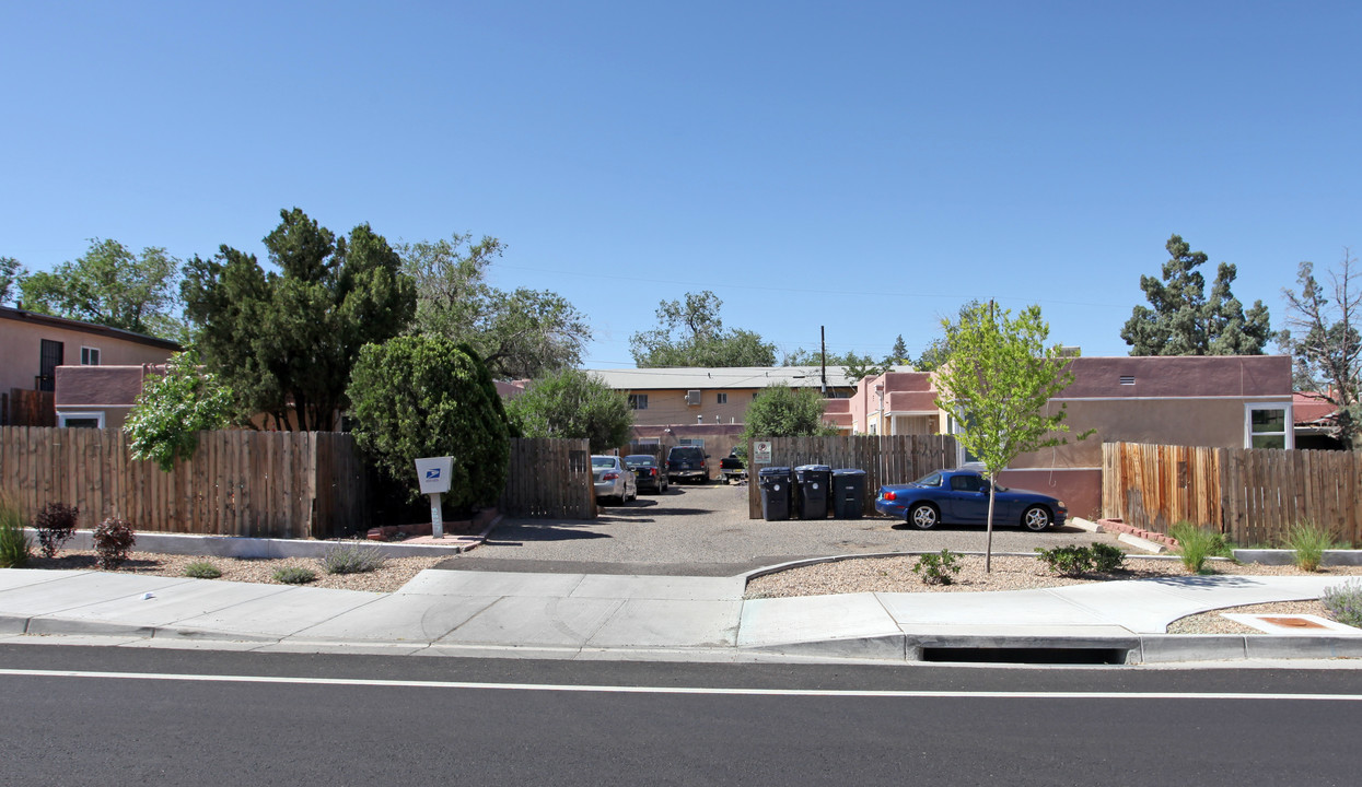 1606-1612 Coal Ave SE in Albuquerque, NM - Building Photo