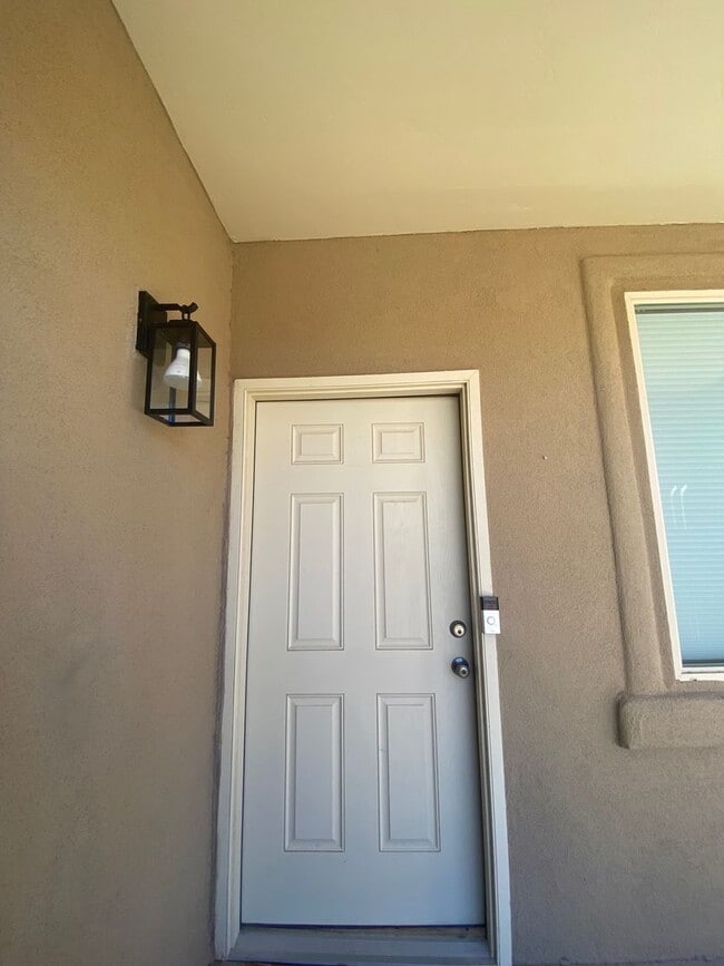 3031 San Lorenzo Ave in Las Cruces, NM - Building Photo - Building Photo